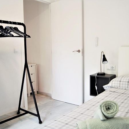 Reformado Coqueto Fleming A 5 Minutos Mezquita Wifi Aire Posibilidad Parking Apartment Kordoba Bagian luar foto
